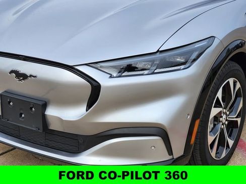 Used 2021 Ford Mustang Mach-E Premium image 7