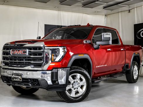 Used 2026 GMC Sierra 2500 SLT AWD/4WD image 4