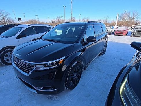 Used 2024 Kia Carnival SX Prestige image 7