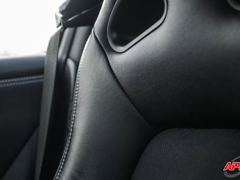 Used 2015 Nissan GT-R Premium image 26
