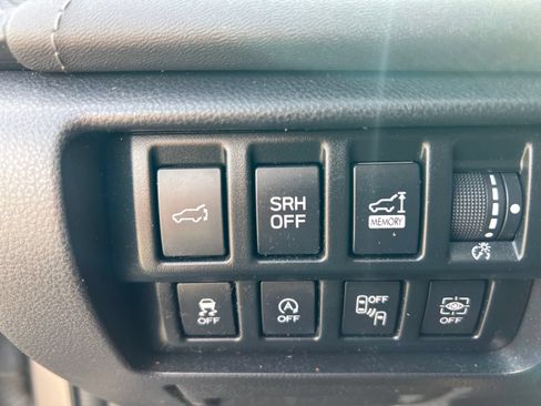 Used 2023 Subaru Forester Touring AWD/4WD image 27