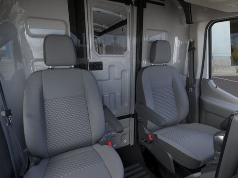 New 2026 Ford Transit 250 148 Medium Roof Extended AWD image 10