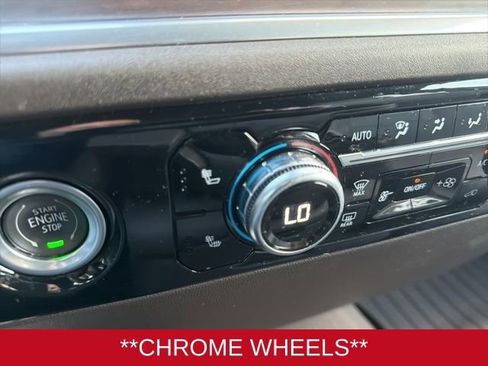 Used 2022 GMC Sierra 1500 SLT image 22