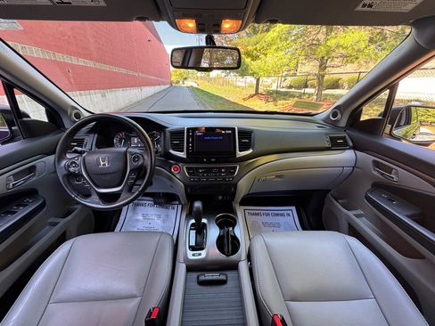 Used 2017 Honda Pilot EX-L image 7