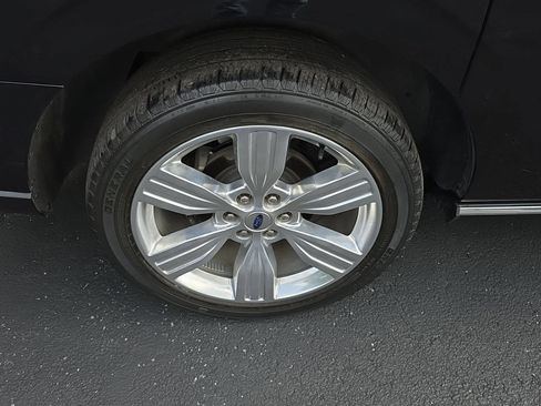 Used 2022 Ford Expedition Max Platinum image 29