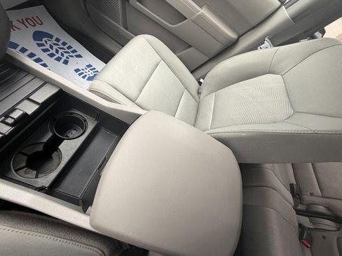Used 2012 Honda Pilot LX image 22