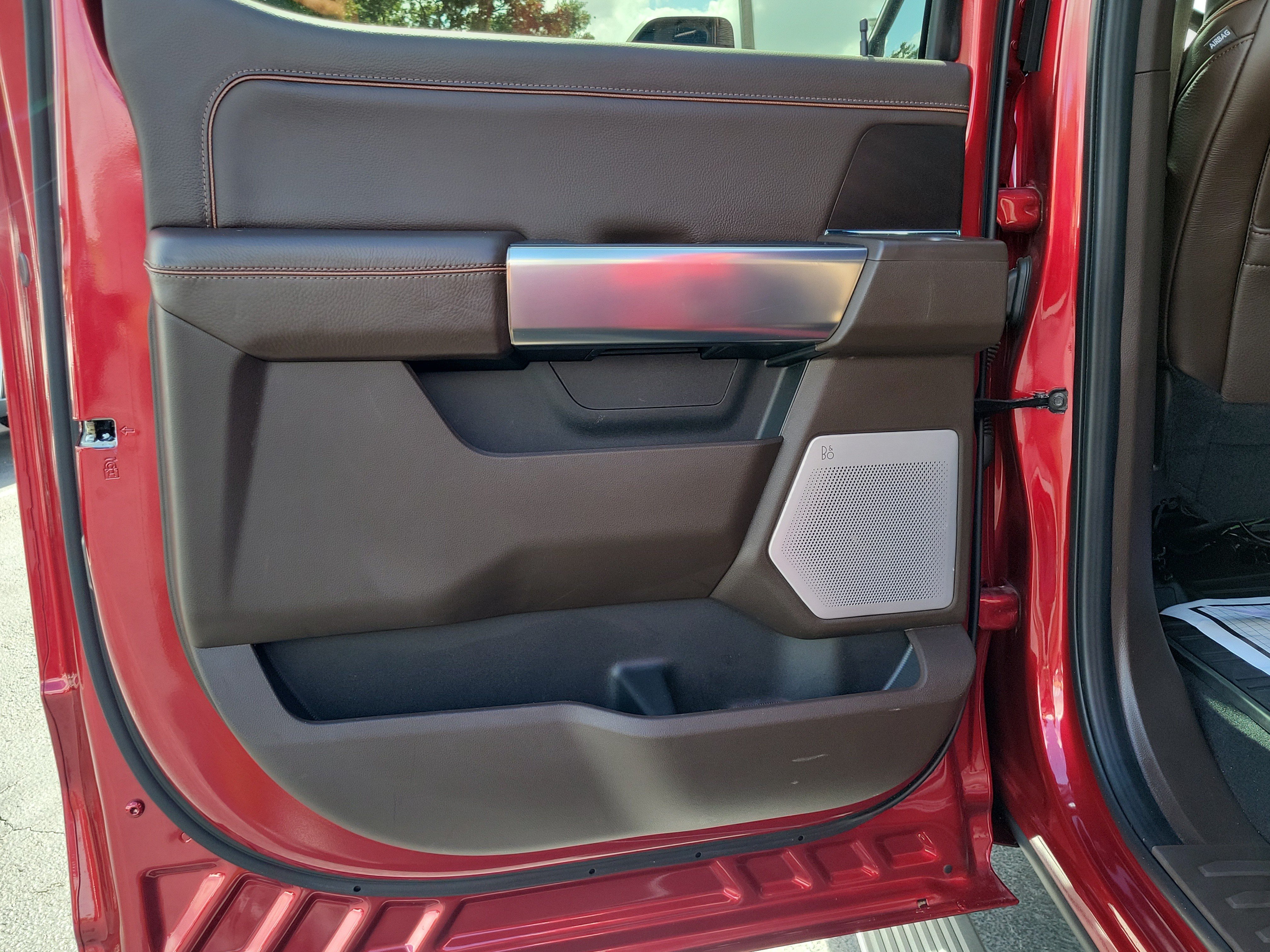 Certified 2025 Ford F250 King Ranch AWD/4WD image 10