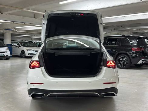 New 2026 Mercedes-Benz E 350 4MATIC Sedan image 7