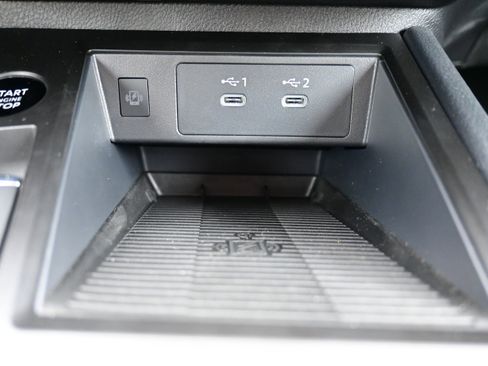 New 2026 Nissan Kicks SV w/ SV Premium Package image 27