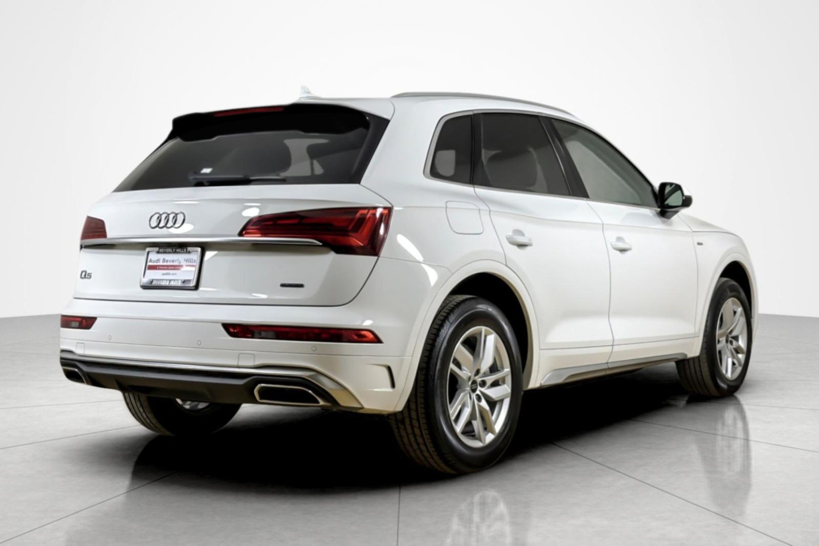 Used 2023 Audi Q5 2.0T Premium AWD/4WD image 5