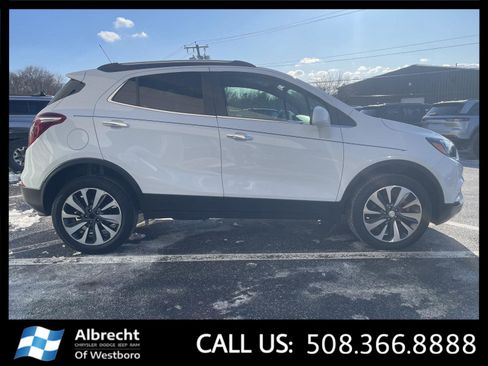 Used 2021 Buick Encore Preferred w/ Safety Package image 6