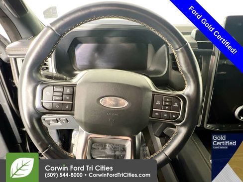 Used 2022 Ford Expedition Platinum image 8