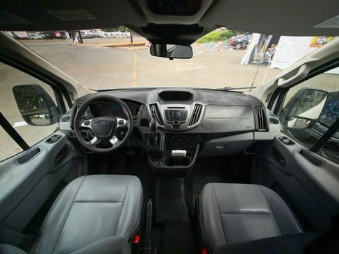 Used 2018 Ford Transit 350 XL RWD image 41