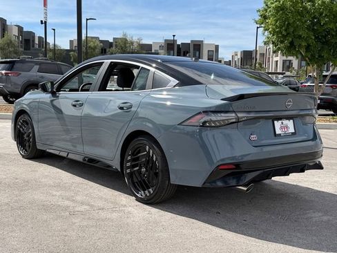 New 2026 Nissan Sentra SR FWD image 3