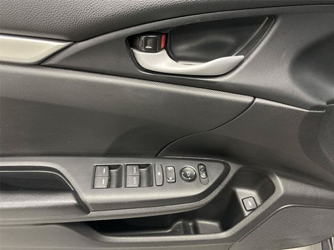 Used 2020 Honda Civic Sport image 19