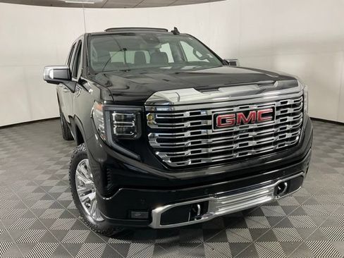 Used 2022 GMC Sierra 1500 Denali AWD/4WD image 10