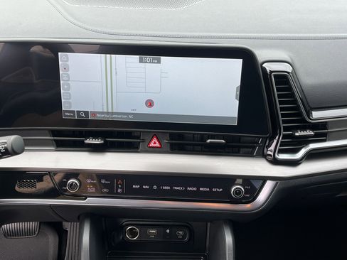 Used 2025 Kia Sportage EX image 26