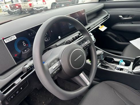New 2026 Hyundai Tucson SEL FWD image 10