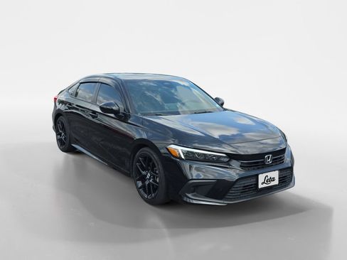 Used 2024 Honda Civic Sport image 2