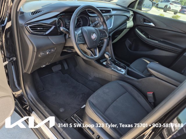 Used 2021 Buick Encore GX Select FWD image 17