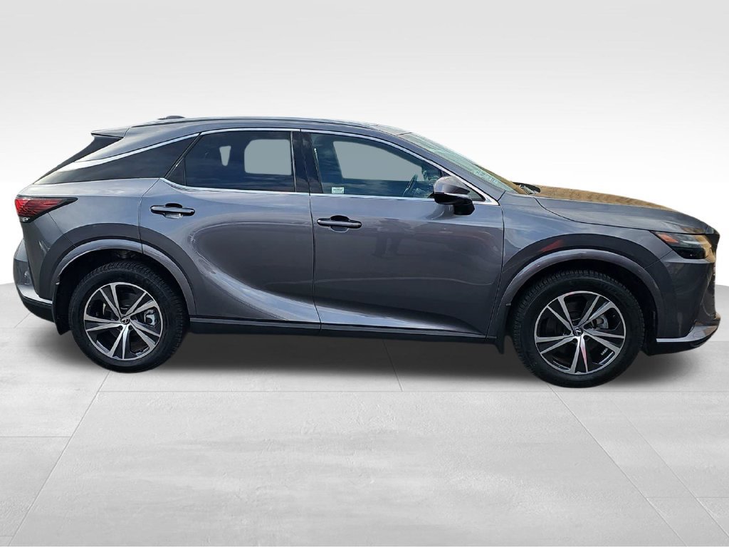 Used 2023 Lexus RX 350 w/ Cold Area Package AWD/4WD image 2