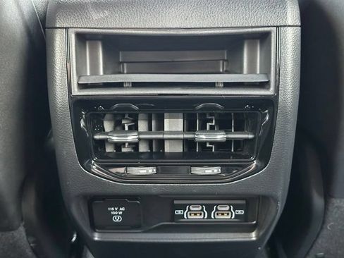 Used 2023 Jeep Grand Cherokee Altitude AWD/4WD image 31