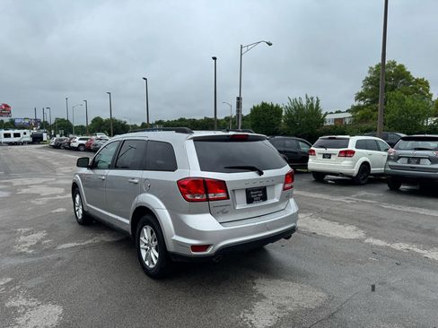 Used 2014 Dodge Journey SXT w/ Flexible Seating Group FWD image 5