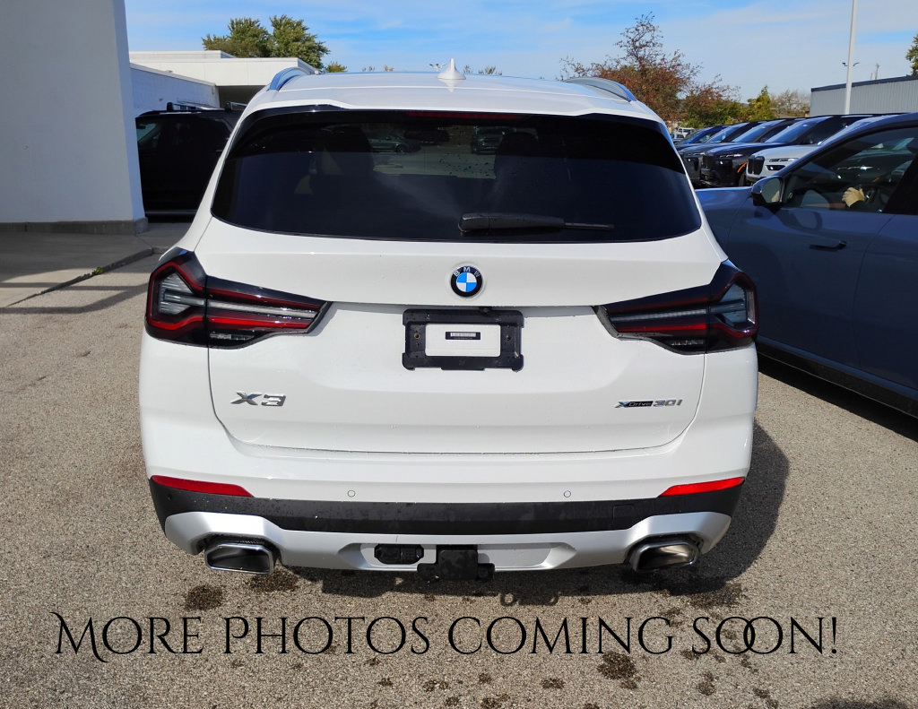 Used 2023 BMW X3 xDrive30i w/ Premium Package AWD/4WD image 3