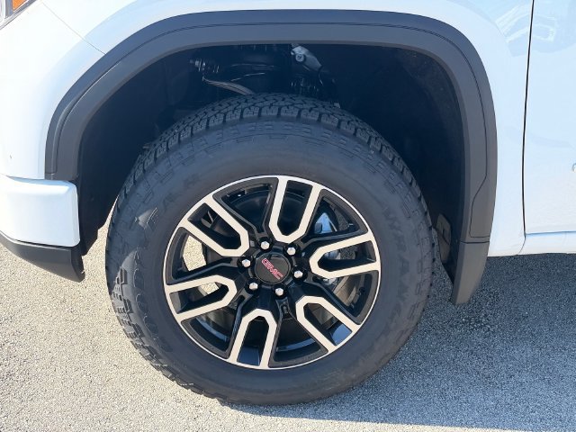 New 2026 GMC Sierra 1500 AT4 w/ AT4 Premium Package AWD/4WD image 11