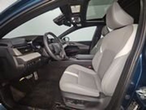 Certified 2025 Toyota Camry SE image 14