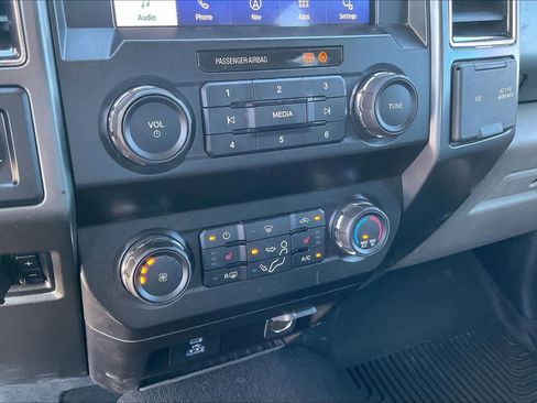 Used 2022 Ford F250 XLT w/ XLT Premium Package image 31