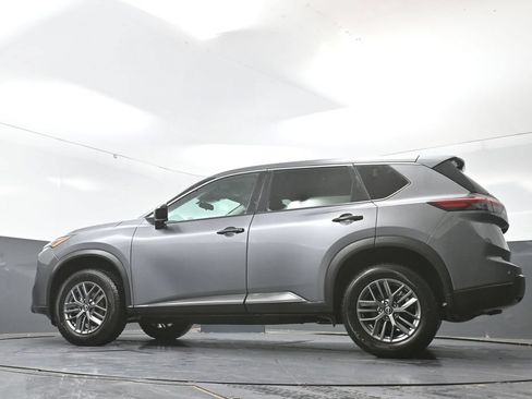Used 2024 Nissan Rogue S AWD/4WD image 53