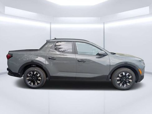 New 2026 Hyundai Santa Cruz SEL FWD image 2