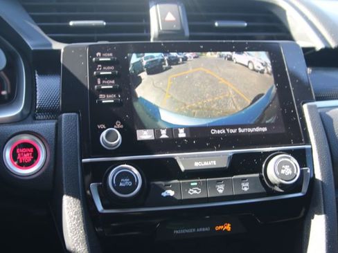 Used 2020 Honda Civic Sport image 4