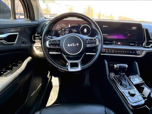 Used 2023 Kia Sportage SX image 17