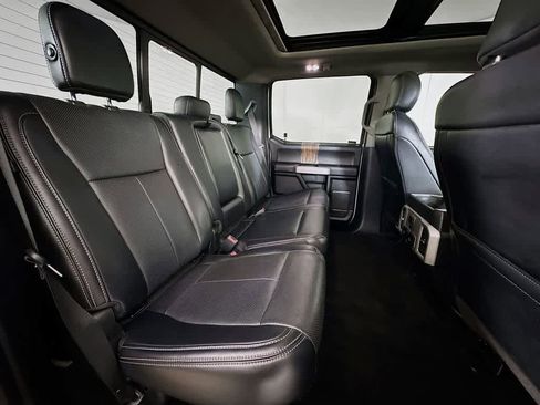 Certified 2018 Ford F150 Lariat w/ Equipment Group 502A Luxury image 33