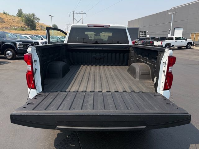 Used 2022 Chevrolet Silverado 1500 RST AWD/4WD image 24