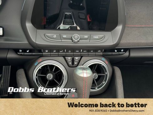 Used 2021 Chevrolet Camaro ZL1 RWD image 28