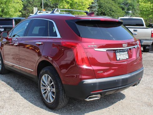 Used 2017 Cadillac XT5 Luxury w/ Advanced Security Package AWD/4WD image 8