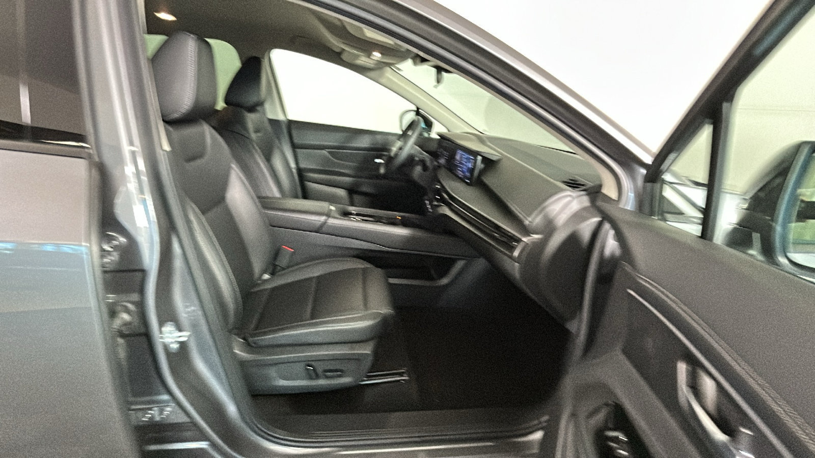 Certified 2026 Nissan Murano SV AWD/4WD image 39