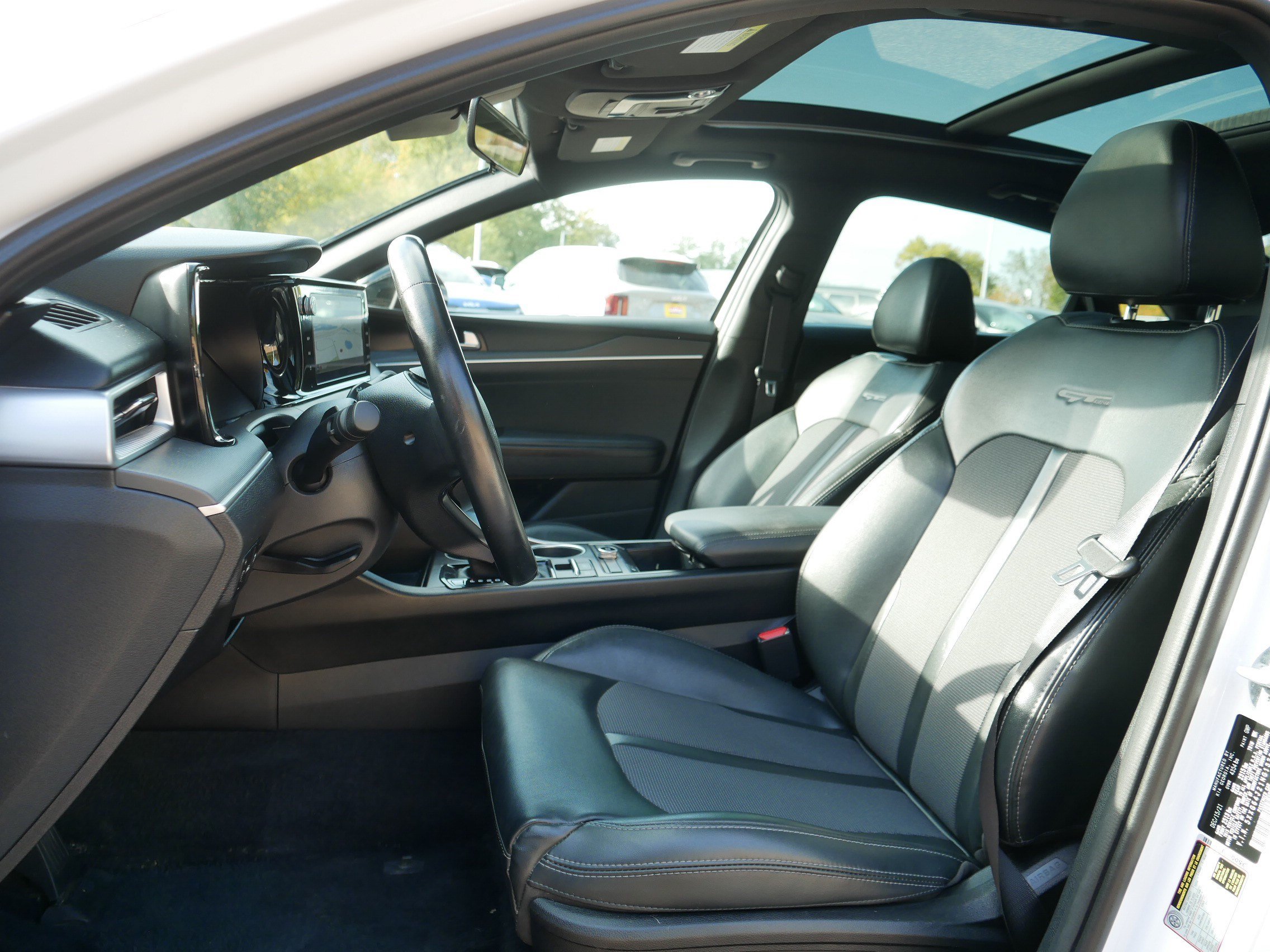 Used 2022 Kia K5 GT-Line w/ GT-Line FWD Premium Package image 34