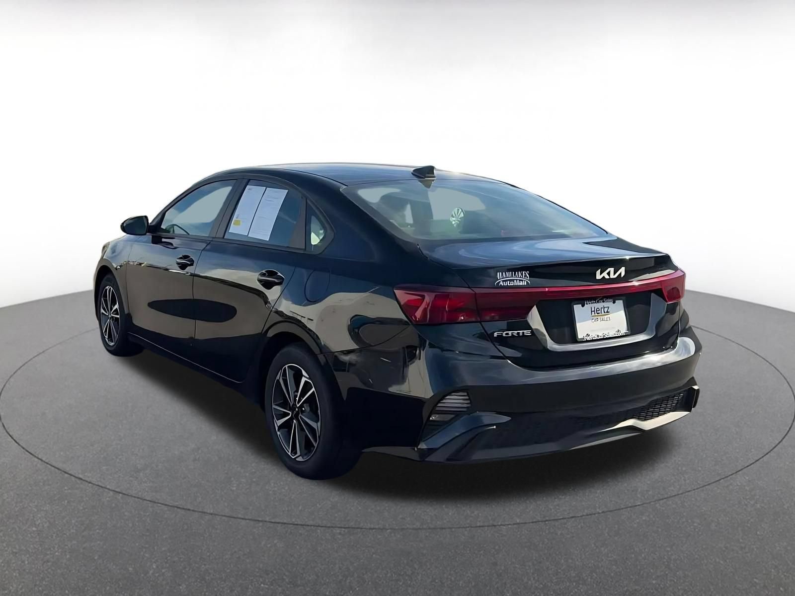 Used 2024 Kia Forte LXS FWD image 10