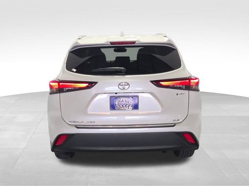 Used 2026 Toyota Highlander XLE AWD/4WD image 26