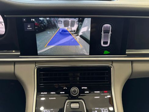 Used 2019 Porsche Panamera GTS image 14