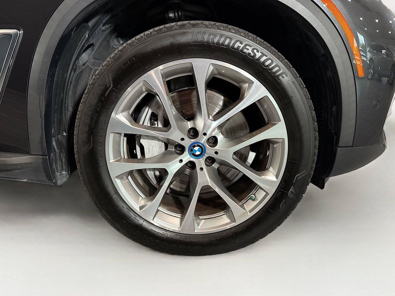 Used 2023 BMW X5 xDrive45e AWD/4WD image 36