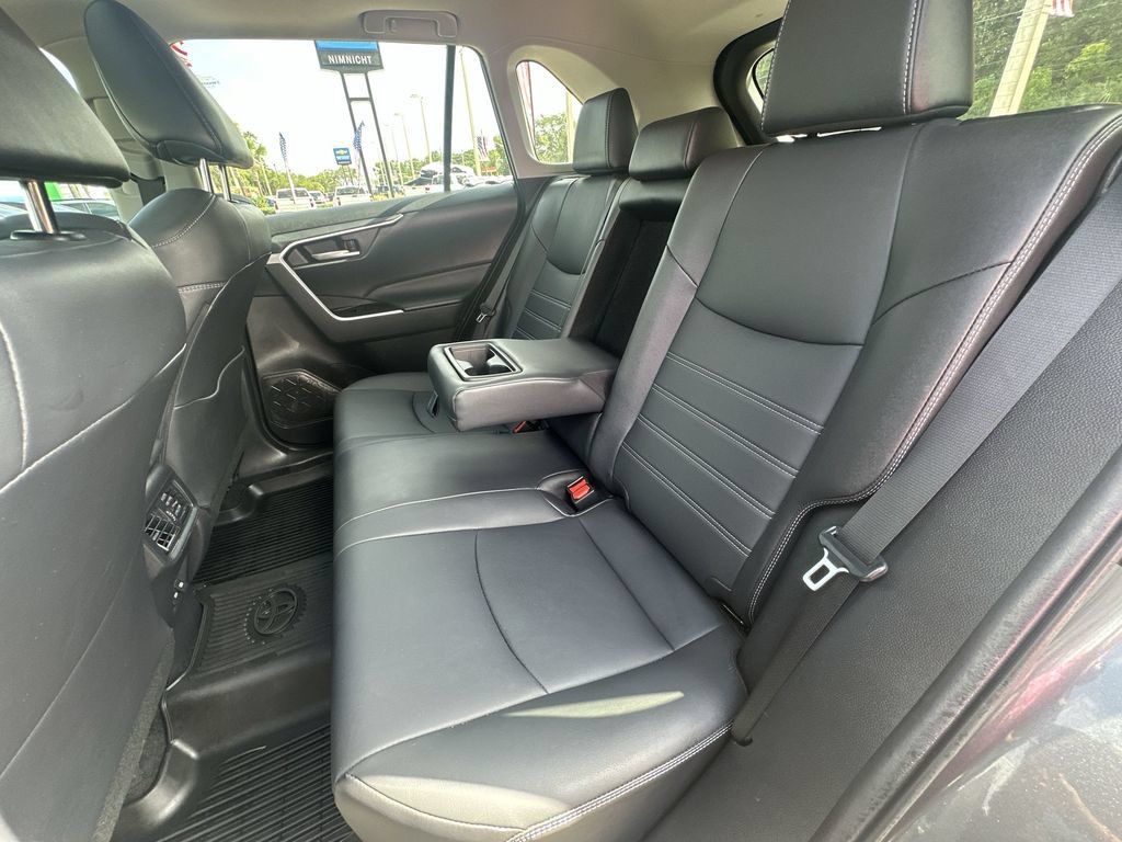 Used 2023 Toyota RAV4 XLE Premium FWD image 18