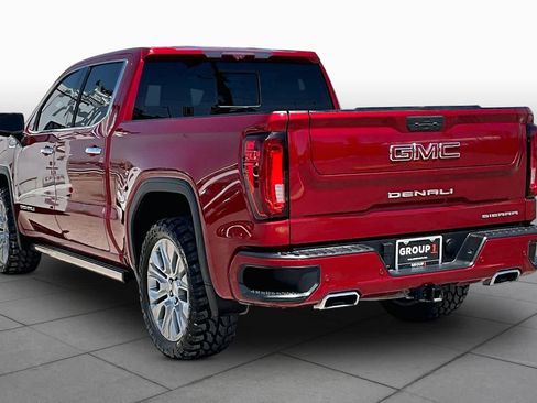 Used 2022 GMC Sierra 1500 Denali w/ Denali Reserve Package AWD/4WD image 11