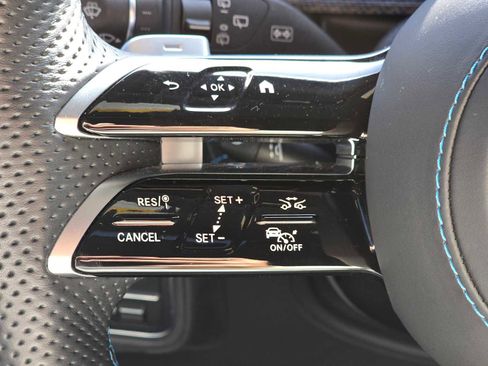 Used 2025 Mercedes-Benz G 580 w/ EQ Technology image 32