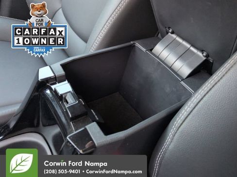 Used 2025 Toyota Corolla Cross XLE AWD/4WD image 19