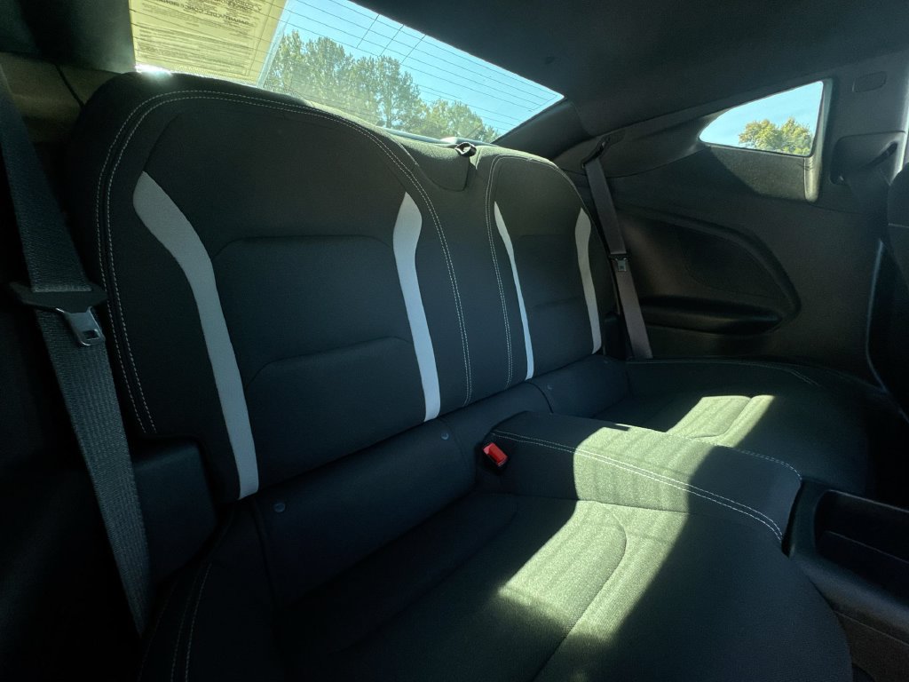 Used 2024 Chevrolet Camaro LT w/ Technology Package RWD image 29